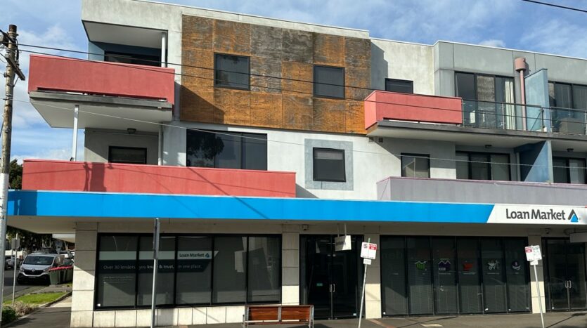 Front exterior view of office for lease in Union Rd, Ascot Vale, Melbourne.
