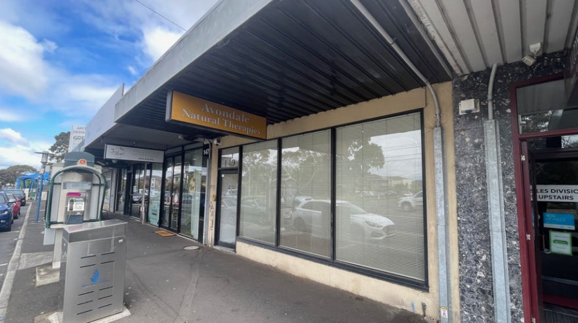 Front facade of an Avondale Heights, Melbourne consulting or medical office for lease
