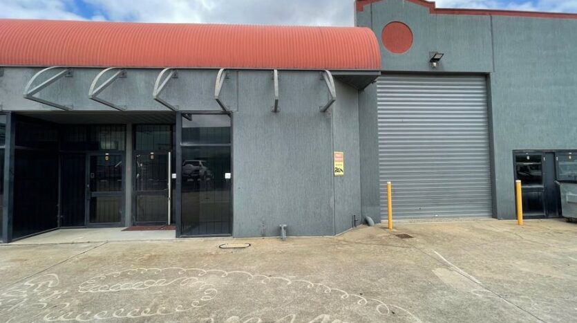 Front of commercial real estate building in Melbourne. 3/4 Ovata Drive, Tullamarine, Melbourne, VIC 3043