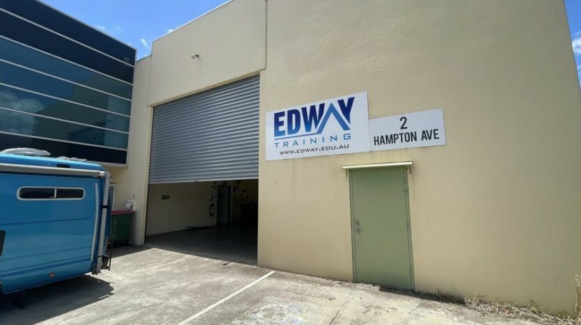 Warehouse for lease in Sunshine