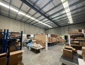 warehouse showroom for sale in hoppers crossing